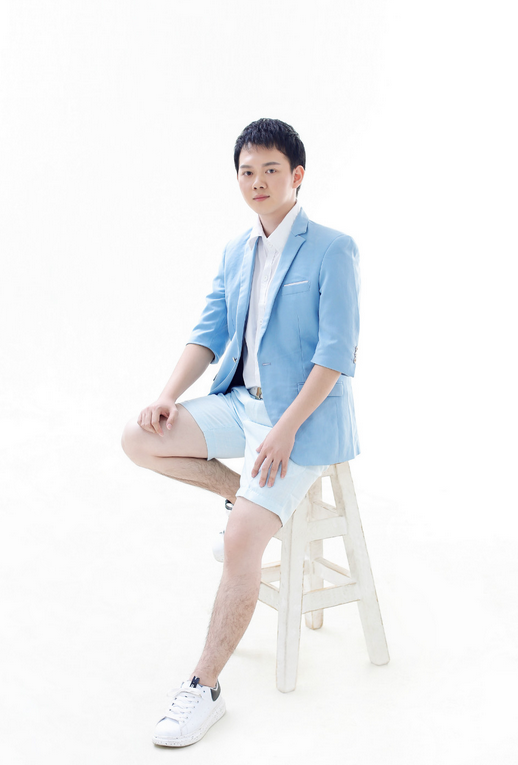 曾逸阳直言热爱表演 《阴阳魔师》揣摩角色