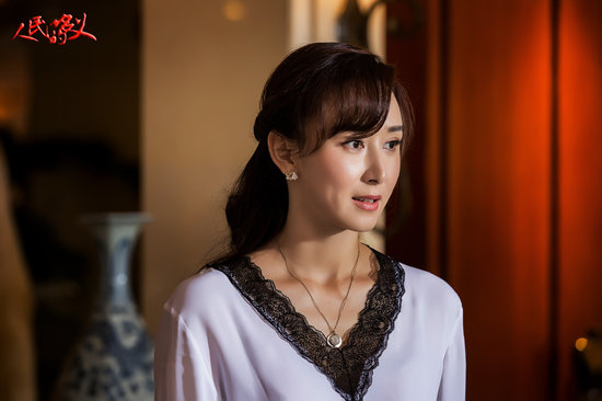 美貌与智慧并存 胡静《人民》变八面玲珑美女蛇|胡静|人民的名义|高