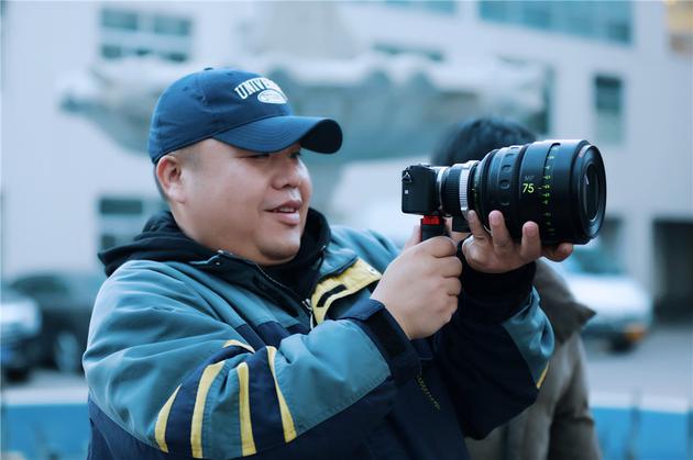 贾樟柯为王军担任艺术顾问