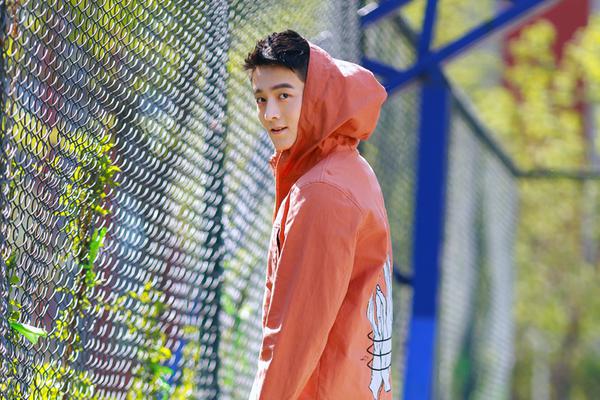 拜仁创纪录夺冠