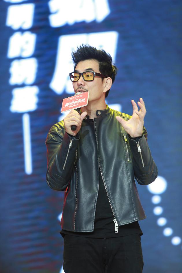 任贤齐惊喜亮相