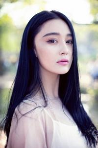 张馨予