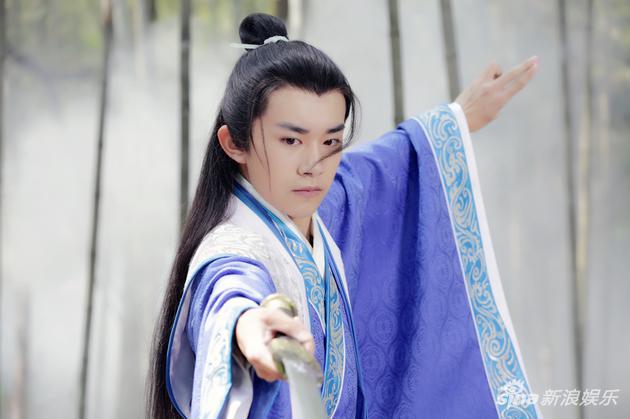 少年屈原 能文能武