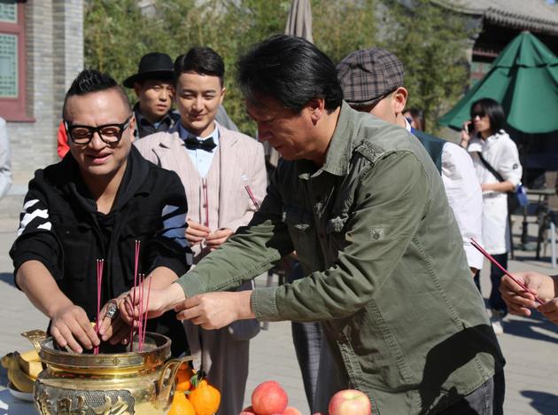 《神探伍士德》开机