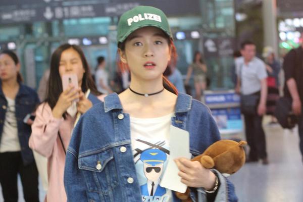 苏亚雷斯 埃弗拉-乐鱼app(leyu)官方网站-乐鱼官网