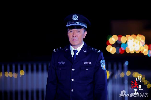 李幼斌 制服剧照