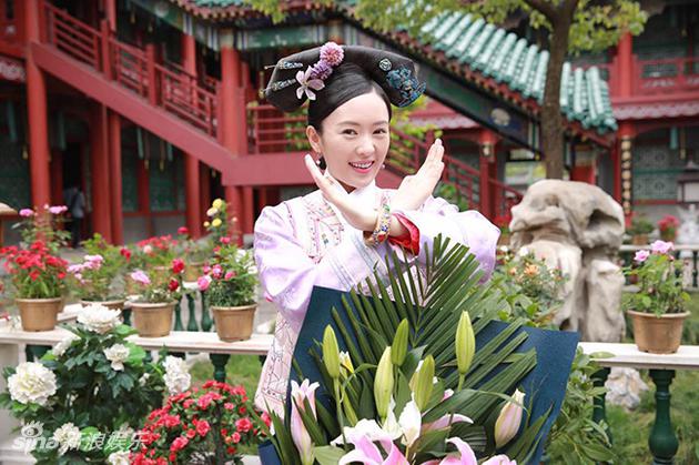 童瑶 饰 皇贵妃高晞月