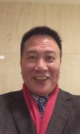 万梓良跟网友互动