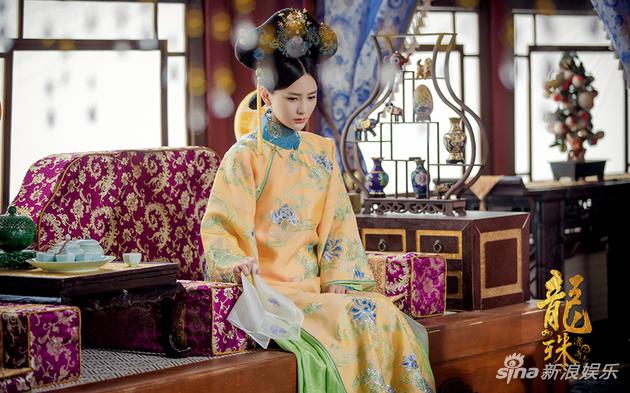 张维娜饰演皇后