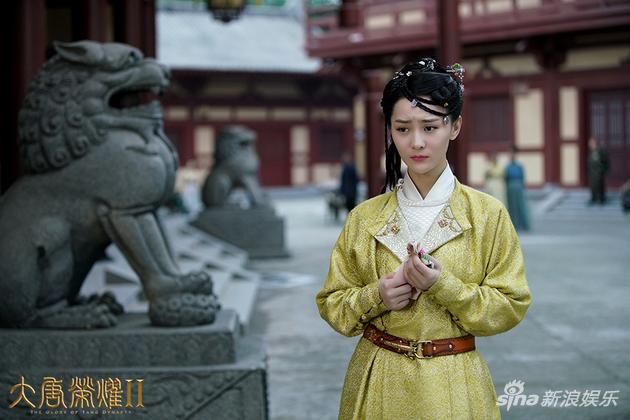 张维娜《龙珠传奇》演绎优雅皇后 与杨紫情敌