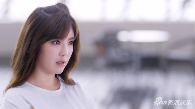 与戚薇斗法过招