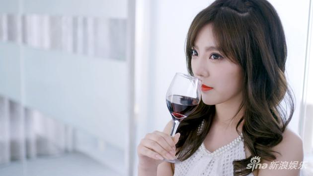 赵奕欢 业务不敌心机来凑