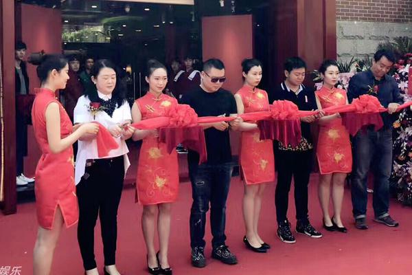 金斯利博阿滕-乐鱼app(leyu)官方网站-乐鱼官网