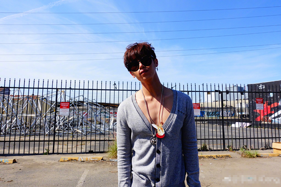 李聪与妈妈"尴尬"对话逗乐歌迷 将发新作品|李聪|母亲|互动_新浪娱乐_新浪网