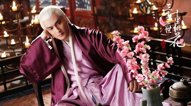 高伟光饰东华帝君