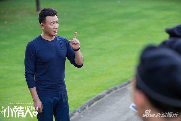 胡军 饰 单亲爸爸单子飞