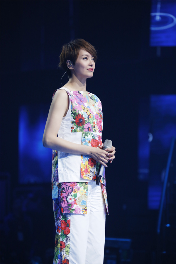 《和你唱》玉女歌手梁咏琪变辣妈 回忆杀惹哭观众