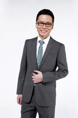央视主持人李晓东(资料图)
