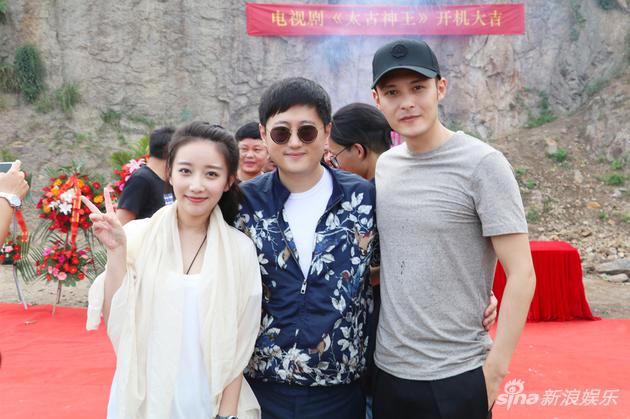 陈梦瑶与制片人林正豪、演员陈孟奇