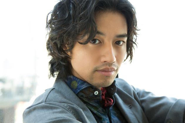 斋藤工凭长片处女作《空白的13年》入围最佳导演