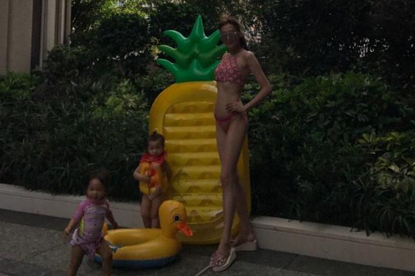 阿迪达斯清风系列