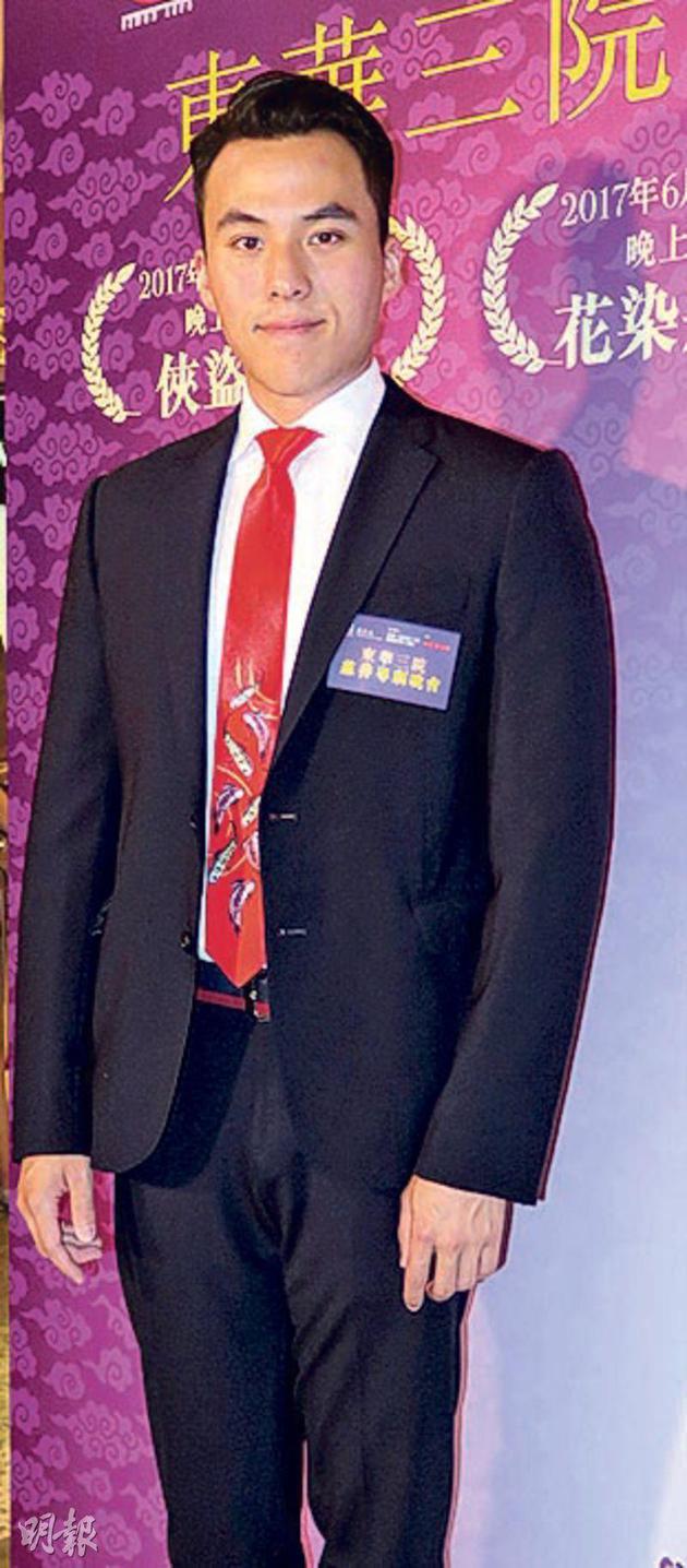 何猷启删旧爱合照﹕免触景伤情 称分手后仍联系|何猷启|陈婉珍|王贤志_新浪娱乐_新浪网