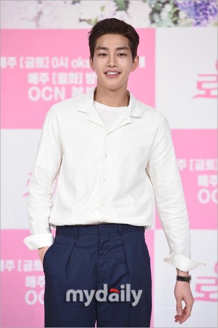 金才英饰股票经纪人 合作刘智泰演新片《钱》