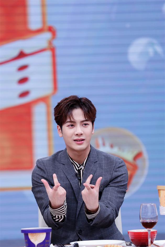 王嘉尔进步神速