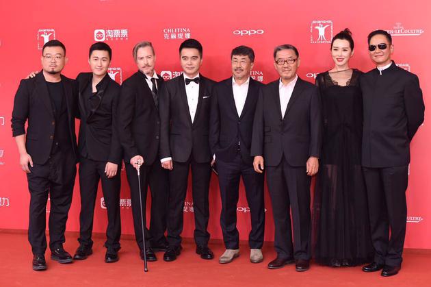 "祁厅长"竟是第一次来上影节 说自己是个孩子|上海电影节|祁厅长|许亚军_新浪娱乐_新浪网