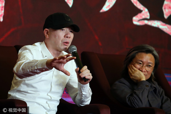 冯小刚、陈可辛出席论坛。