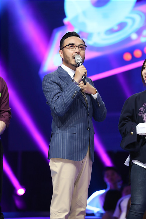 《和你唱》汪苏泷龙凤胎歌迷抢镜 汪涵想要双