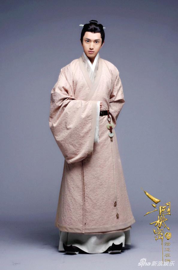 张博涵《三国机密》定妆照曝光 呆萌boy杀青快乐