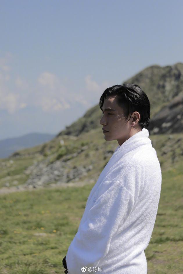 陈坤在阿尔卑斯山