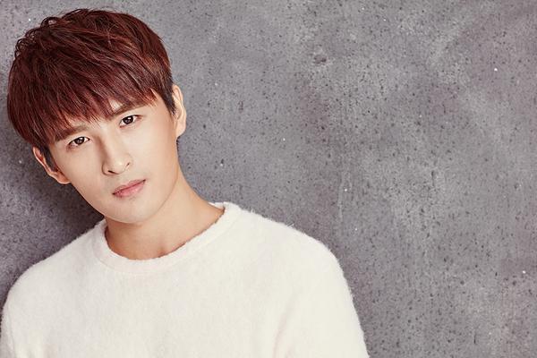 李金羽和李玮峰-乐鱼app(leyu)官方网站-乐鱼官网