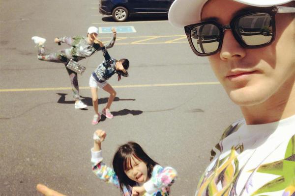 巴萨2012阵容-爱游戏APP(中国)官方网站下载_AIYOUXI体育