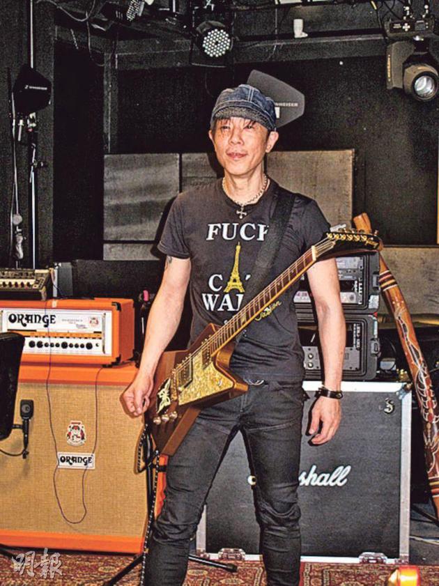 黄贯中:朱茵和我一拿行李箱出门 女儿立刻哭