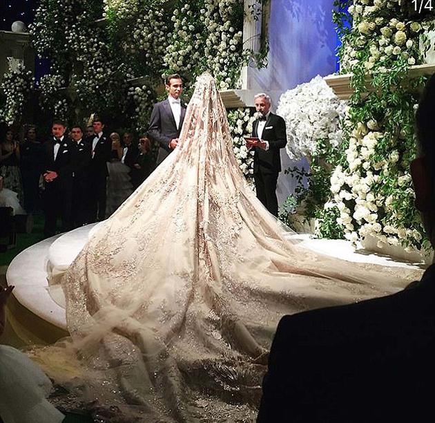 俄罗斯两大家族联姻场面奢华 总花费达1000万