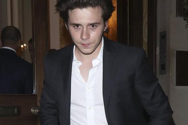 足协主席-乐鱼app(leyu)官方网站-乐鱼官网