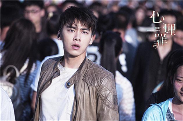李易峰走心演绎《心理罪》 无所畏惧诠释热血