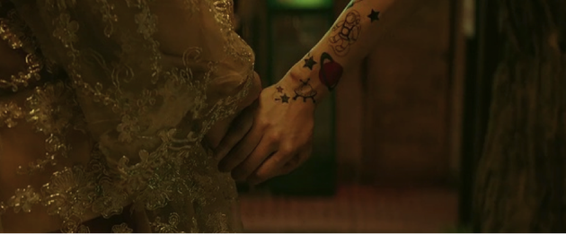 郭采洁手臂纹身细节