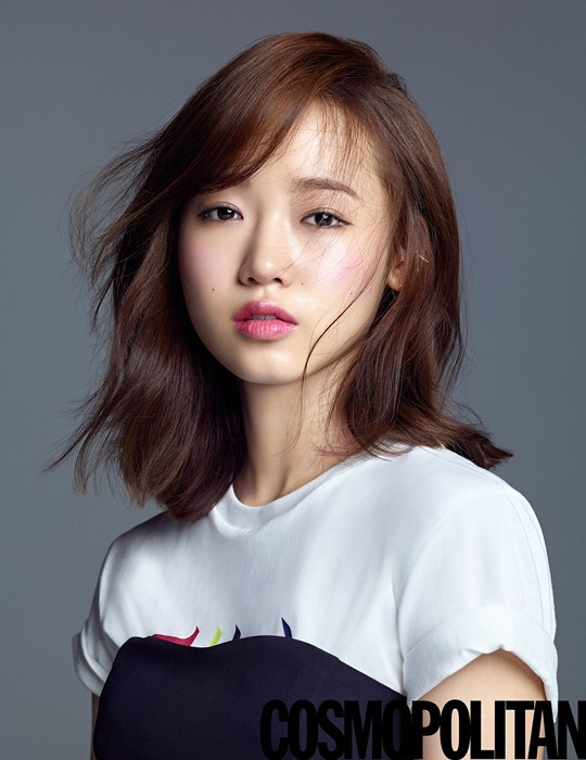 韩国女歌手磪有情最新杂志写真曝光|磪有情|韩