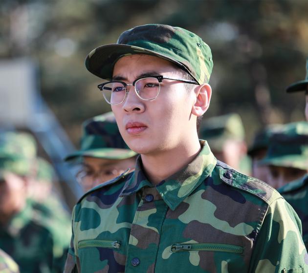 魏健隆新剧诠释痴情少年 演绎逗趣专情隐形学