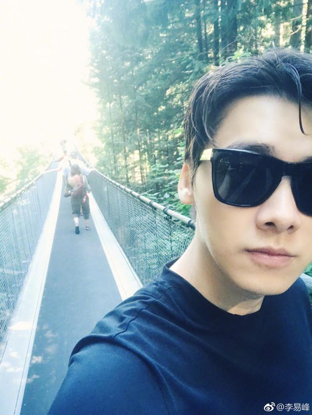 ���׷�����