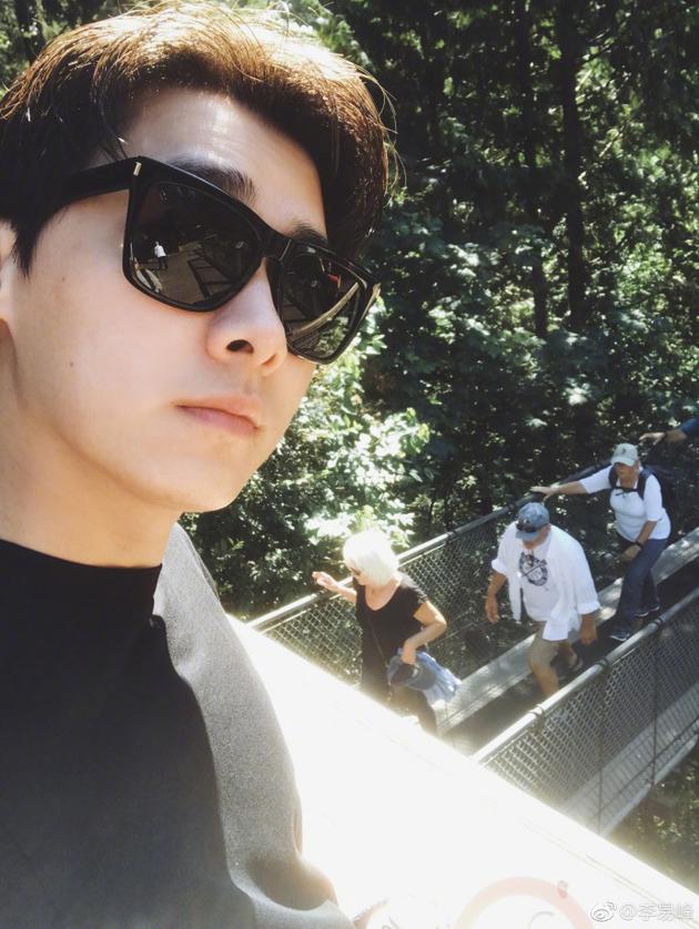 ���׷��ī������