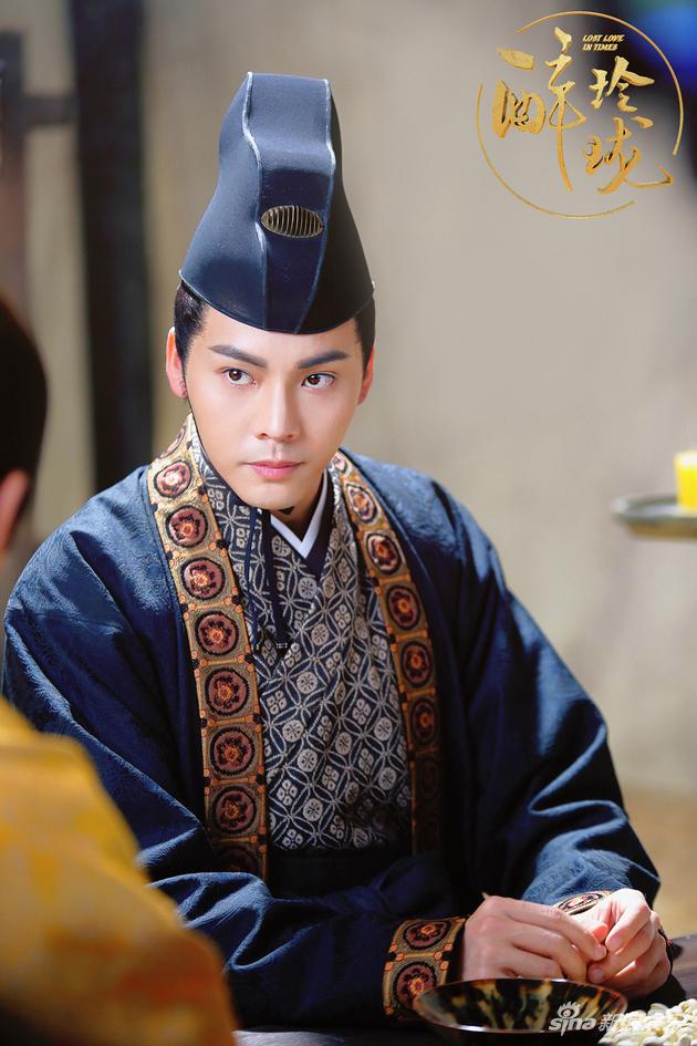 陈伟霆《醉玲珑》再清零?中毒晕倒背锅一个不少|醉玲珑|陈伟霆|元凌_新浪娱乐_新浪网