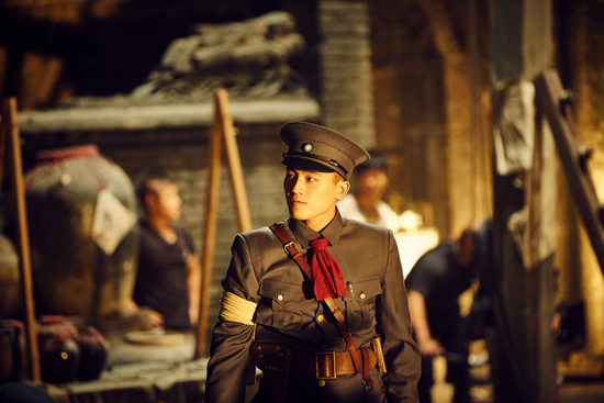 欧豪《建军大业》饰演叶挺