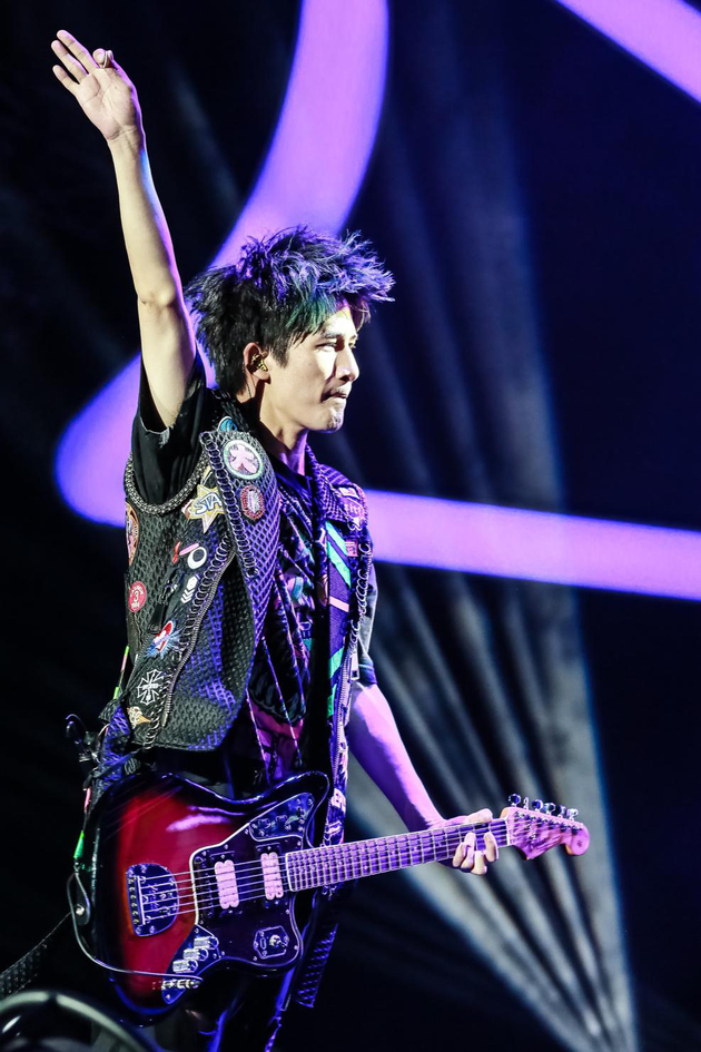 大张伟9月9日北京开唱 舞台布置与海报构思契