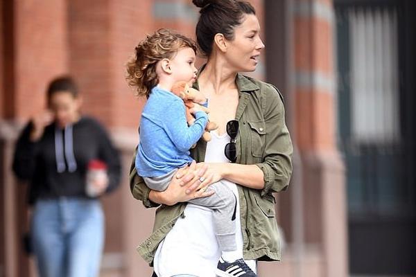 历届英超射手榜-万博·体育(ManBetX)官方网站_ManBetx