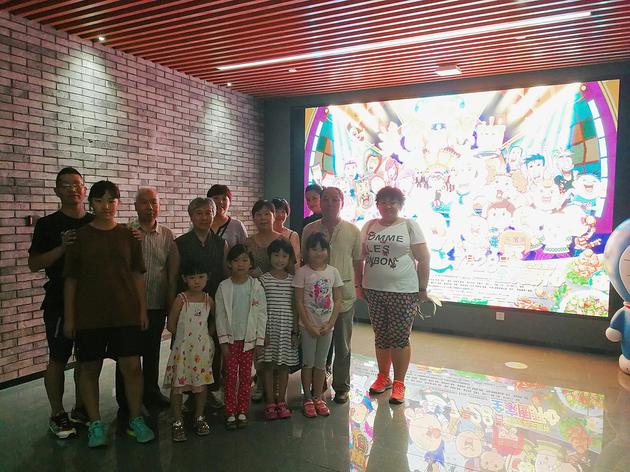 北京保利影城一个大家庭一起来看图图