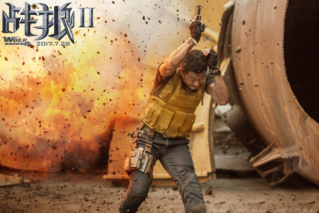 《战狼2》破十亿 吴京再铸中国式硬汉新标准|吴